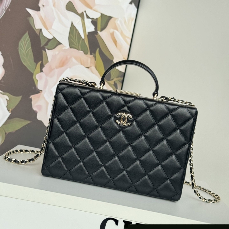 Ch*el box bags